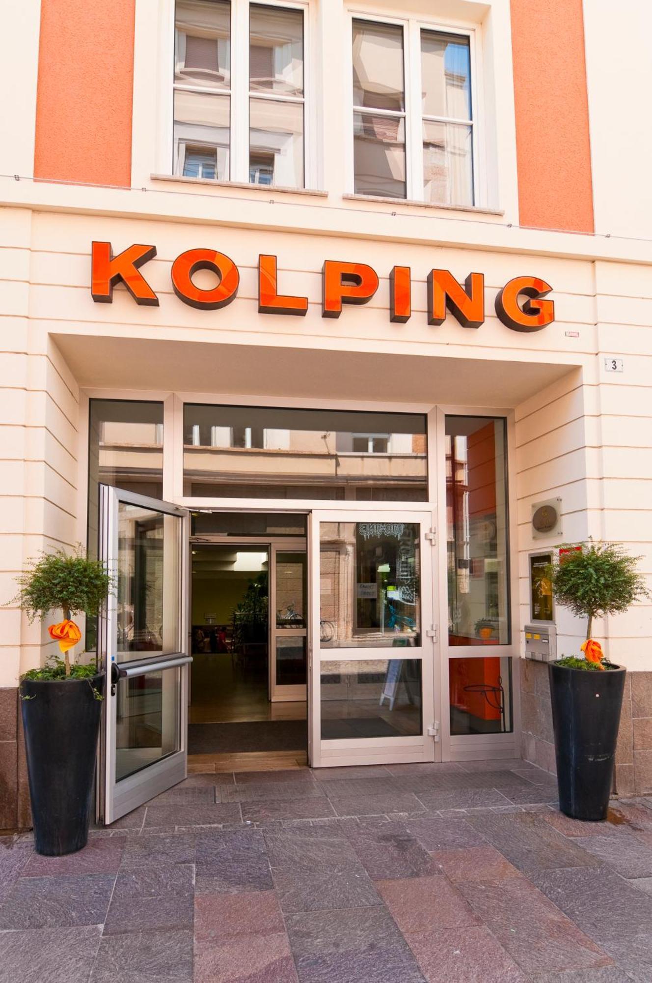 Hotel Kolpinghaus Bolzano Zewnętrze zdjęcie